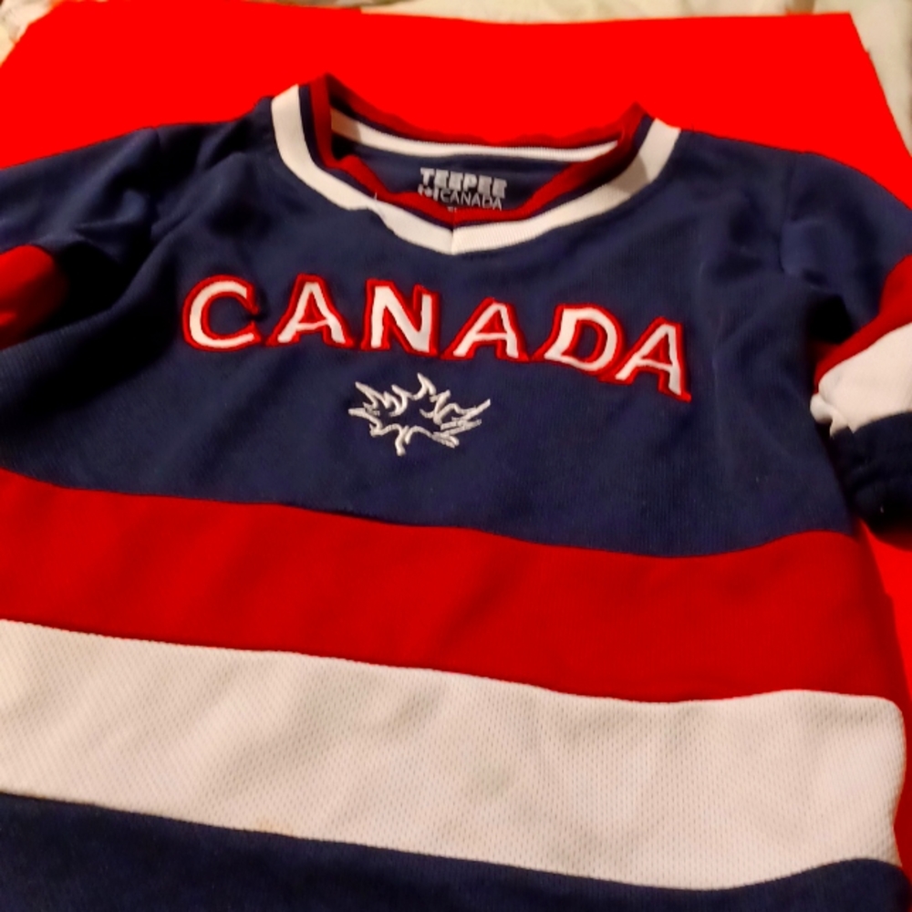 🇨🇦 🍁 CANADA JERSEY 🇨🇦 ♥️ 2-4 TODDLER
